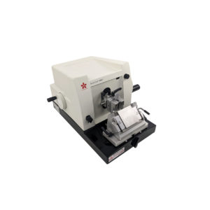 Sakura Accu Cut SRM 200 manual rotary microtome refurbished